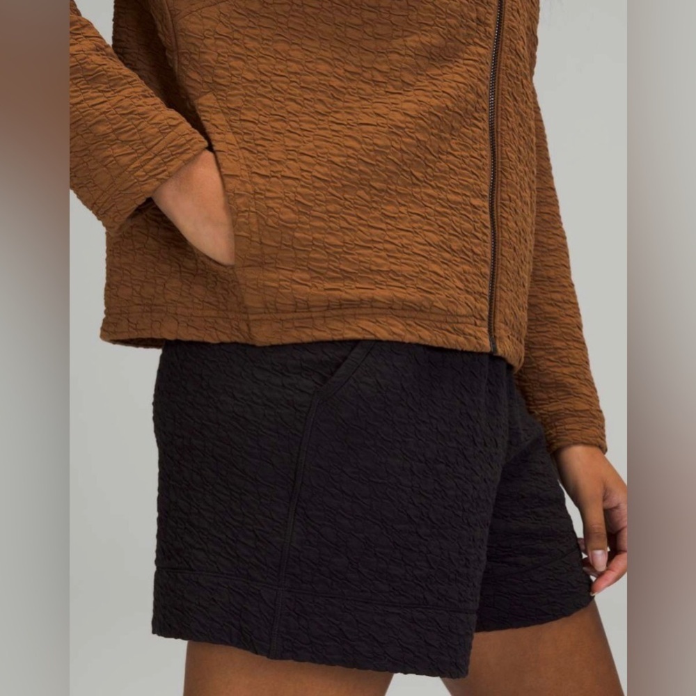 LULULEMON RIPPLED FULL ZIP JACKET COPPER BROWN SIZE 8 FUNNEL NECK LIKE NEW - Picture 4 of 11